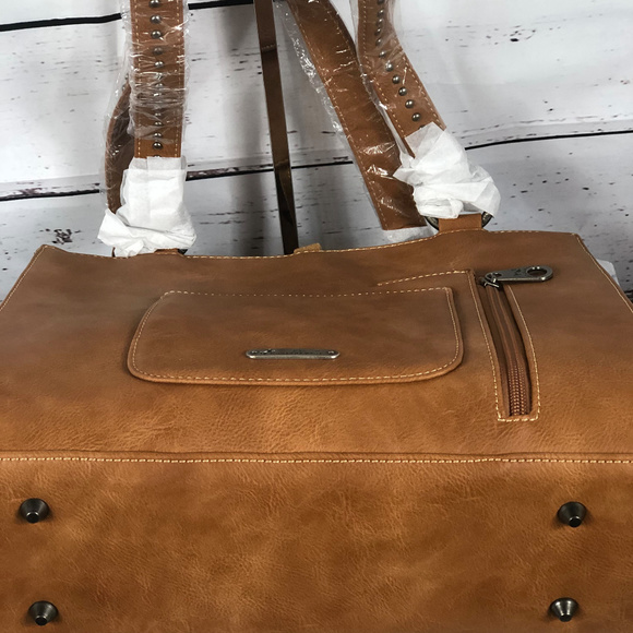 Montana West Tooled Concealed Carry Tote+ Wallet - Picture 3 of 8